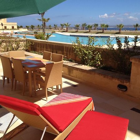 Fort Chambray Apartment Għajnsielem Szoba fotó