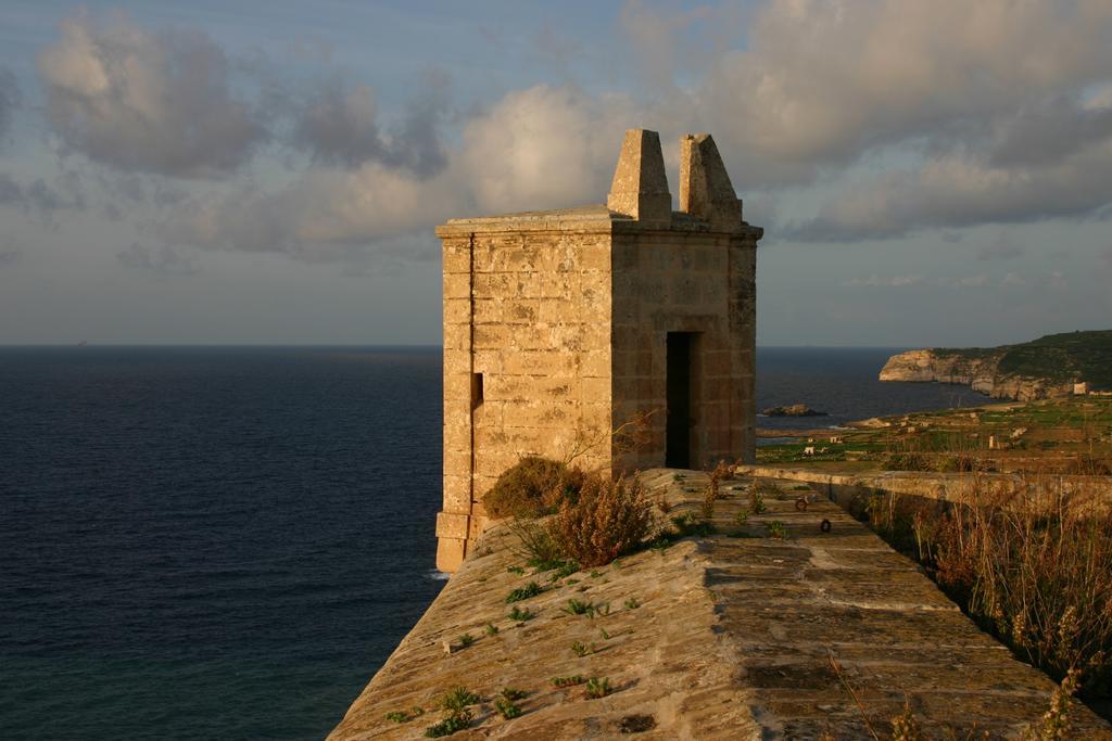 Fort Chambray Apartment Għajnsielem Kültér fotó